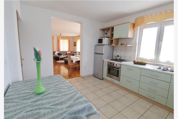 House K1, for 8 persons