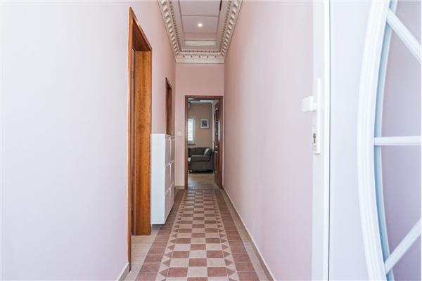 Apartment A2, for 6 persons