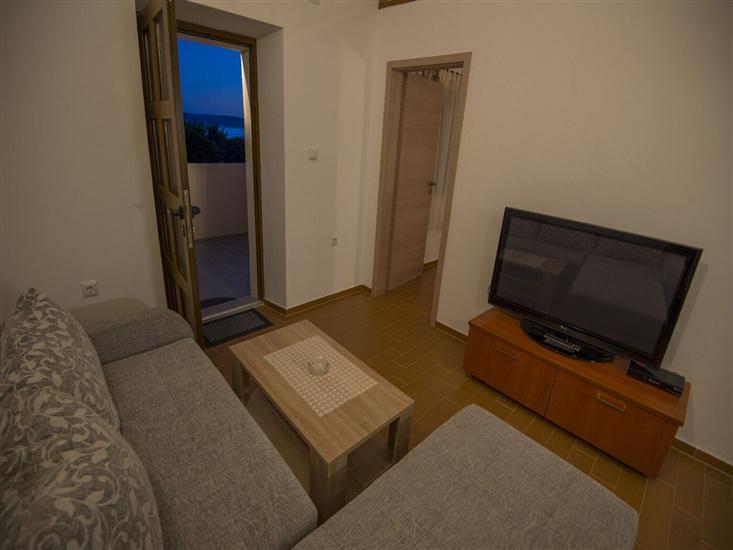 Apartment A2, for 6 persons