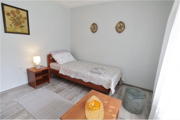 Apartment A1, for 6 persons