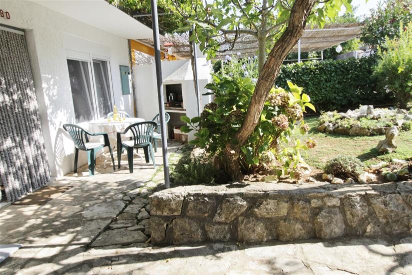 Apartment A1, for 6 persons