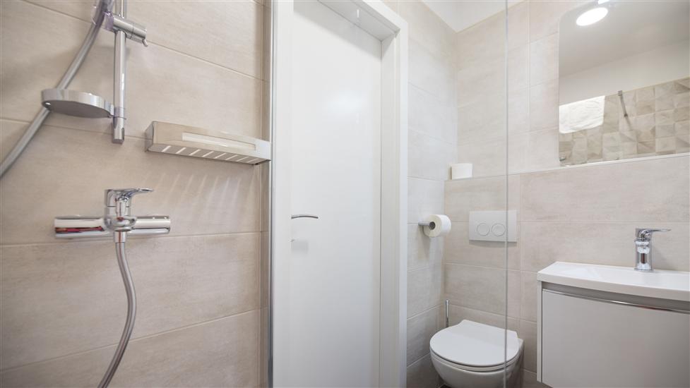 Room S2, for 2 persons