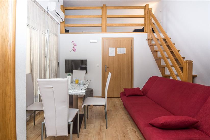 Apartment A2, for 4 persons