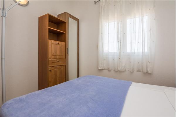 Apartment A4, for 4 persons