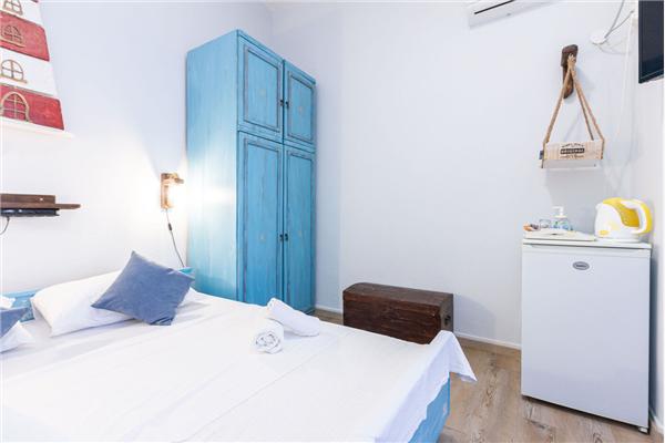 Room S3, for 2 persons