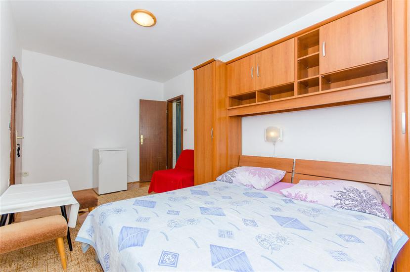 Apartment A1, for 8 persons