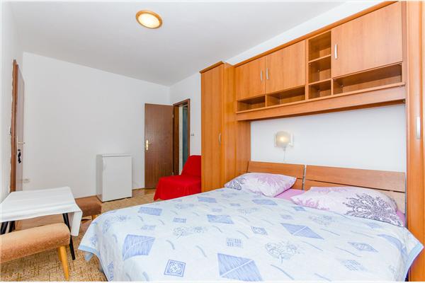 Apartment A1, for 8 persons