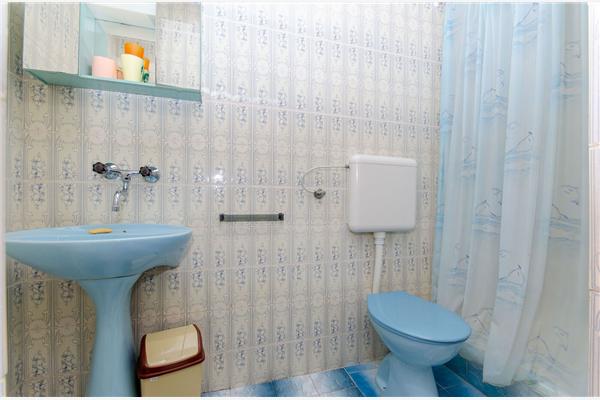 Apartment A1, for 8 persons