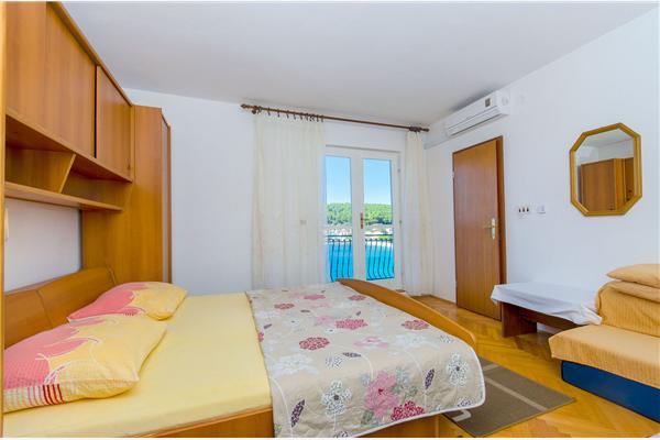 Apartment A1, for 8 persons