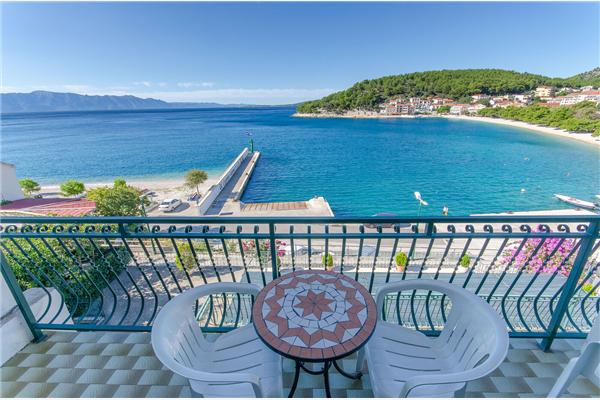 Apartment A1, for 8 persons