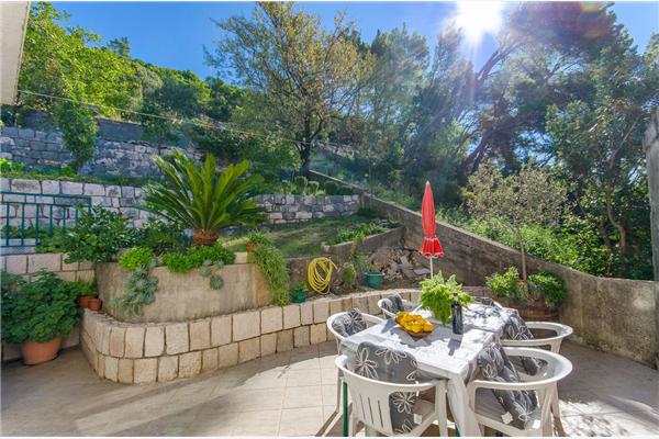 Apartment A2, for 8 persons