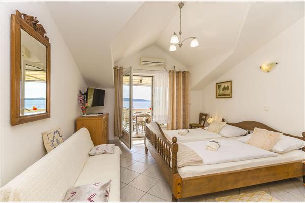 Apartment A2, for 3 persons