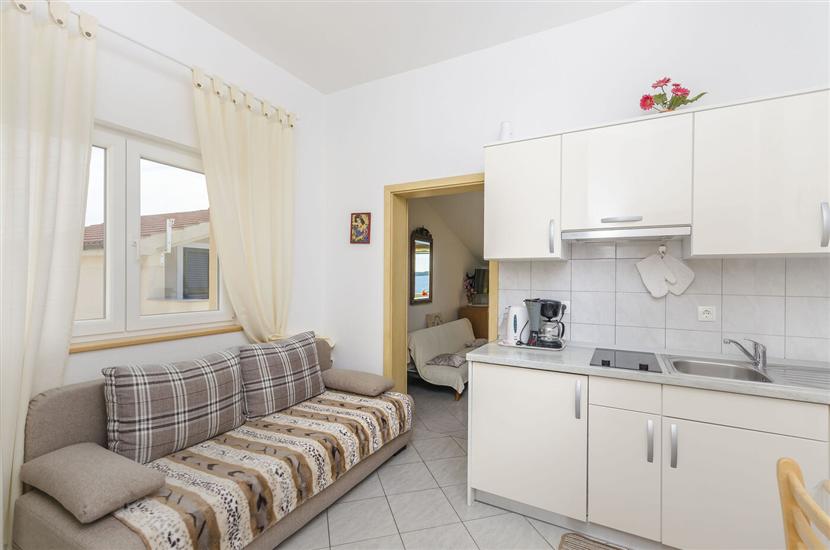 Apartment A2, for 3 persons