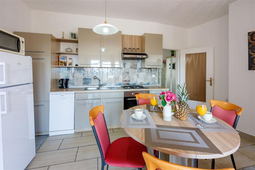 Apartment A2, for 3 persons