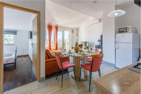 Apartment A2, for 3 persons
