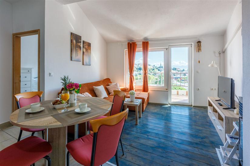 Apartment A2, for 3 persons