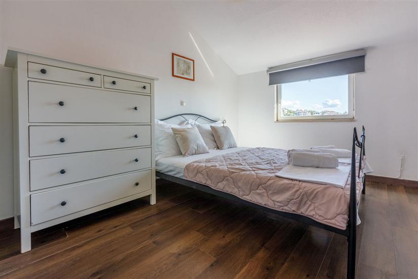 Apartment A2, for 3 persons