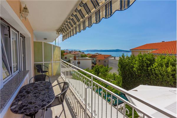 Apartment A1, for 4 persons