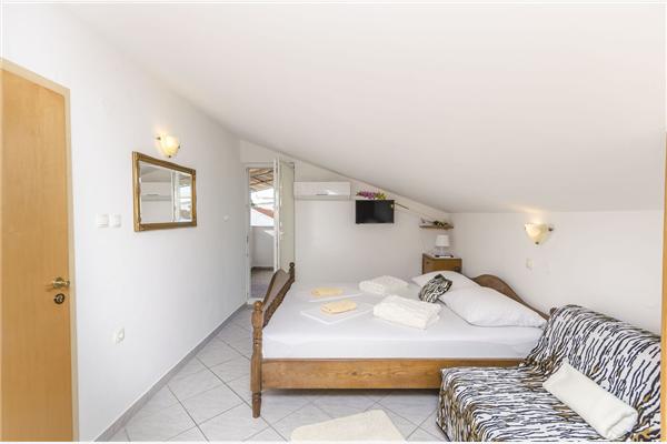 Apartment A4, for 2 persons