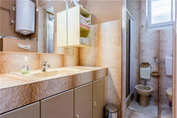 Apartment A2, for 5 persons