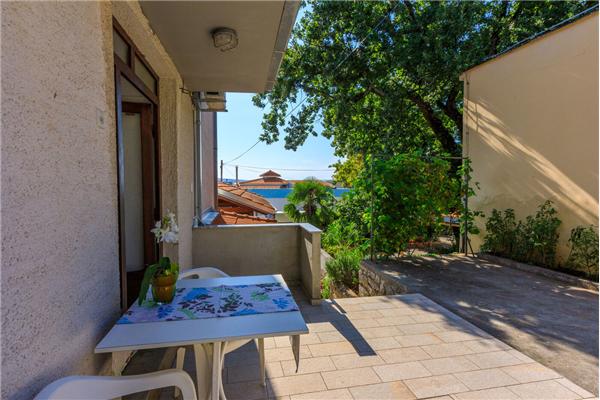 Apartment A2, for 3 persons