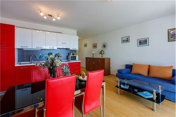 Apartment A1, for 5 persons