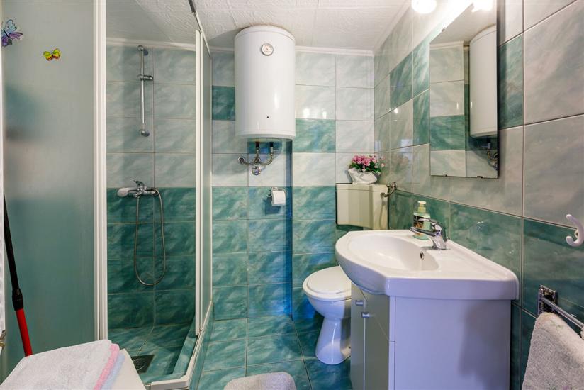 Apartment A1, for 2 persons