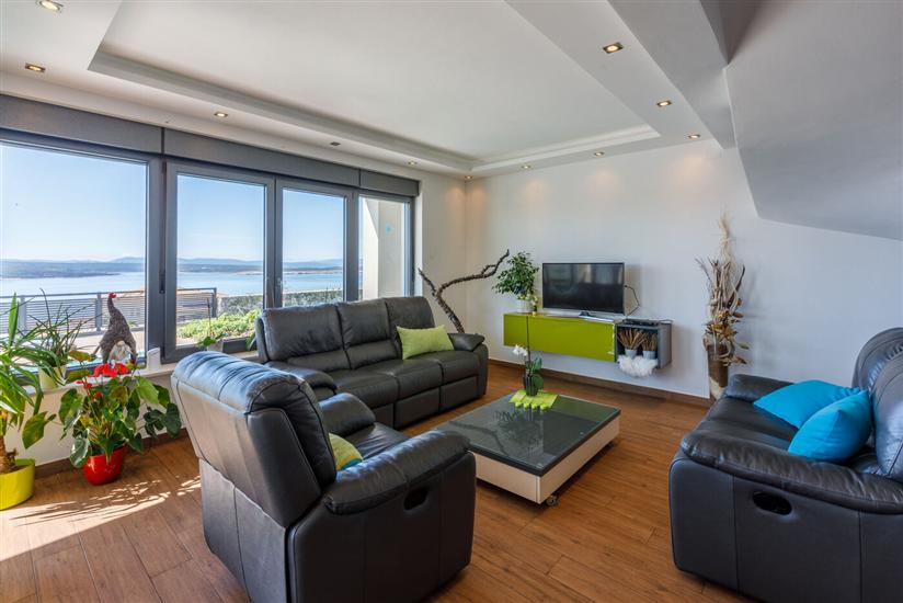 House K1, for 8 persons