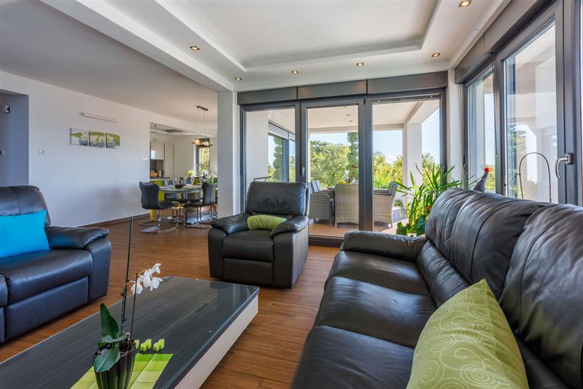 House K1, for 8 persons