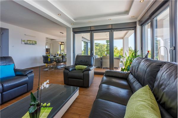 House K1, for 8 persons