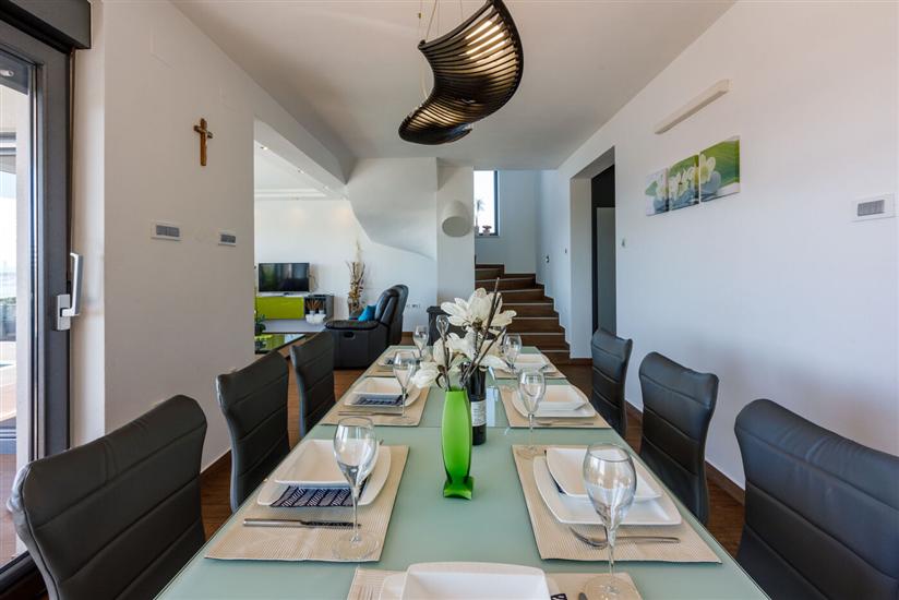 House K1, for 8 persons