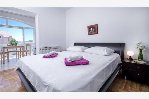 Apartment A3, for 3 persons