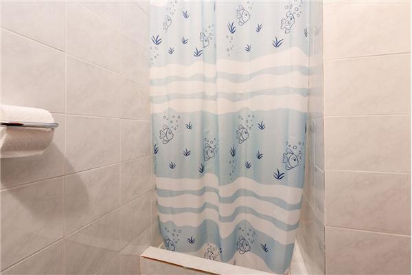 Room S1, for 2 persons