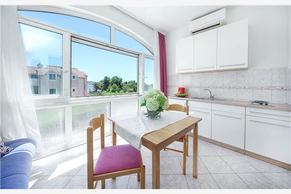 Apartment A4, for 3 persons