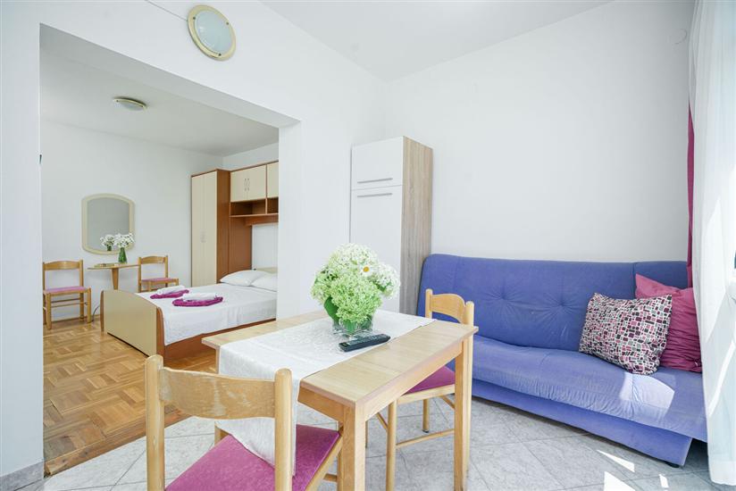 Apartment A4, for 3 persons