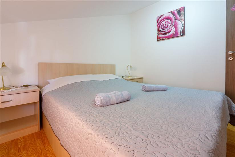 Apartment A2, for 3 persons