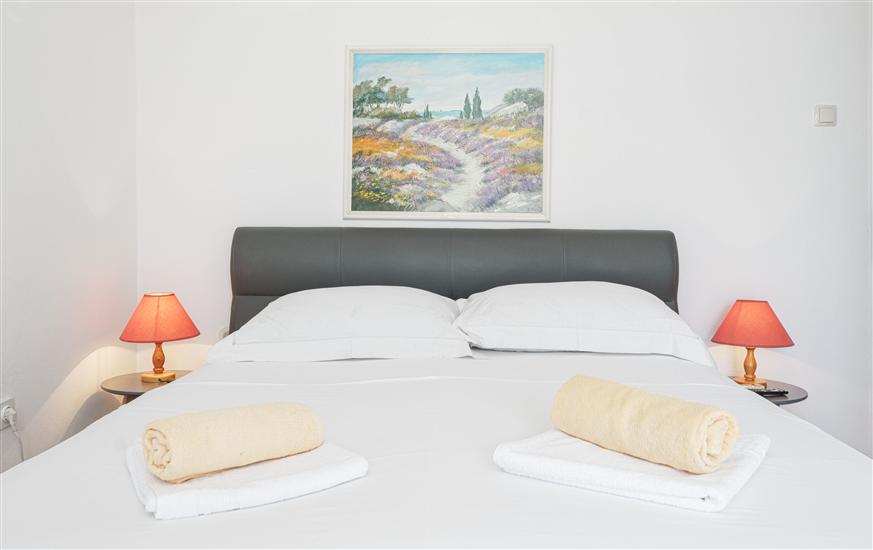 Apartment A1, for 3 persons