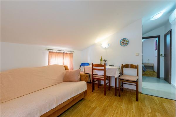 Apartment A2, for 3 persons