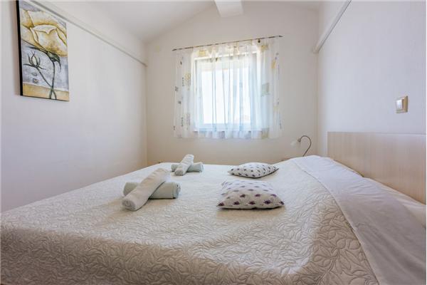 Apartment A3, for 5 persons