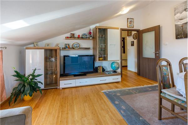 Apartment A3, for 5 persons