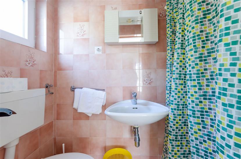 Apartment A1, for 6 persons