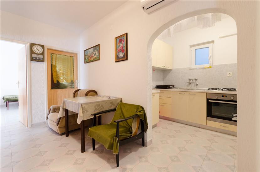 Apartment A2, for 4 persons