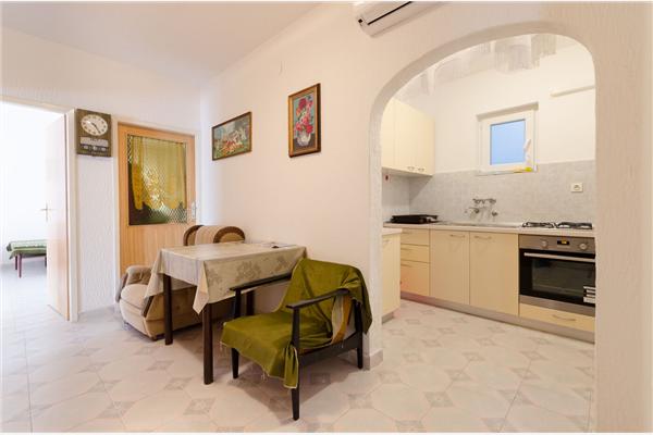 Apartment A2, for 4 persons