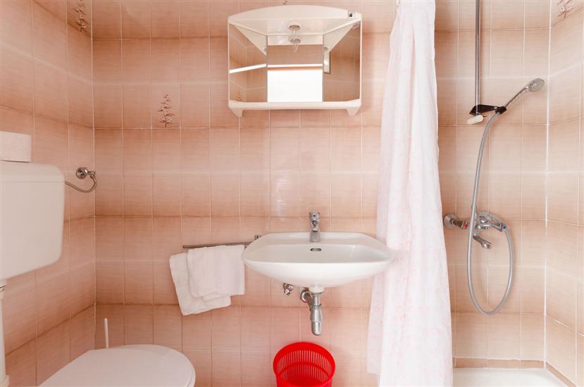 Apartment A2, for 4 persons