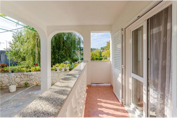 Apartment A2, for 4 persons