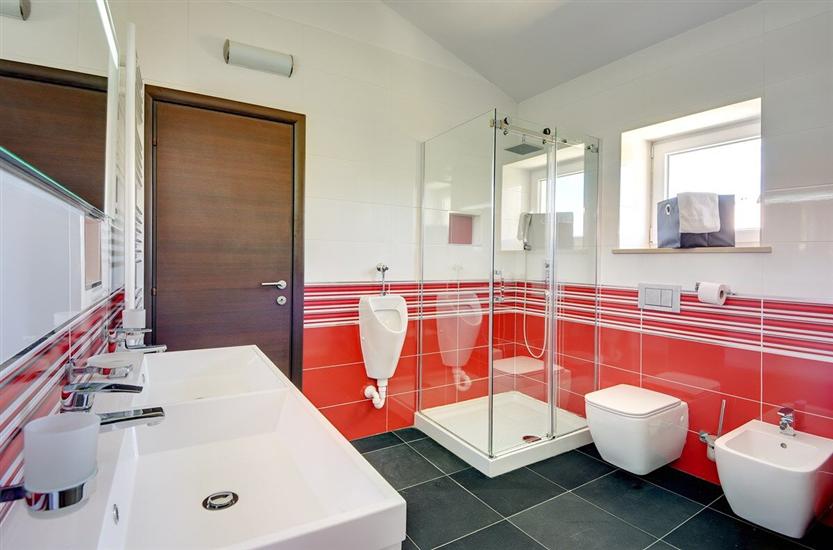 House K1, for 8 persons