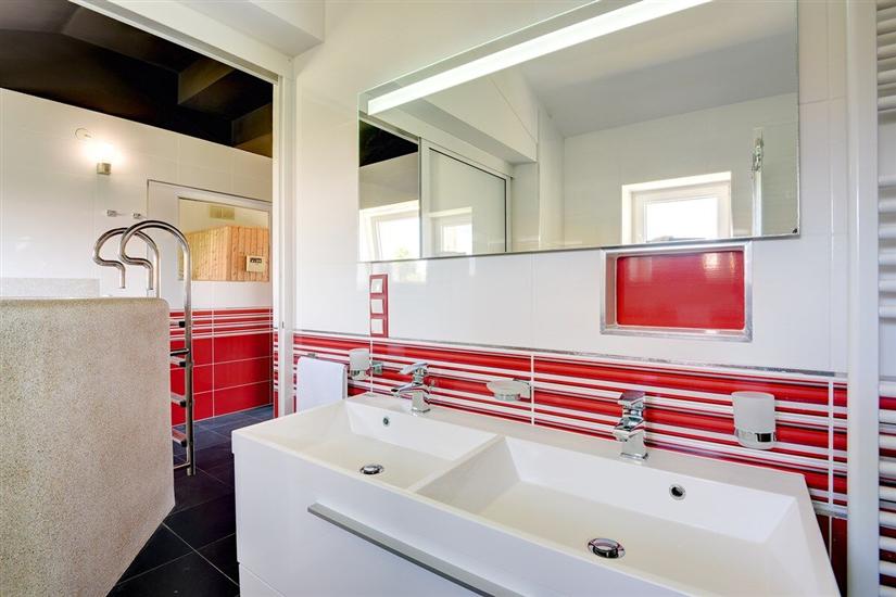 House K1, for 8 persons