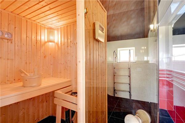 House K1, for 8 persons