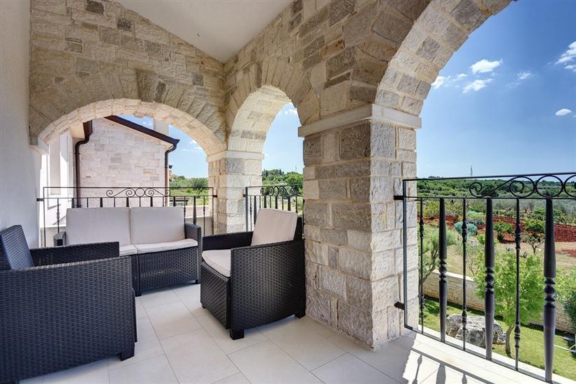 House K1, for 8 persons