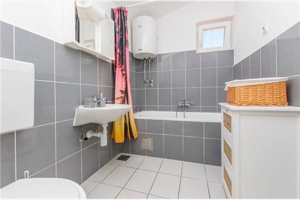 Apartment A2, for 4 persons